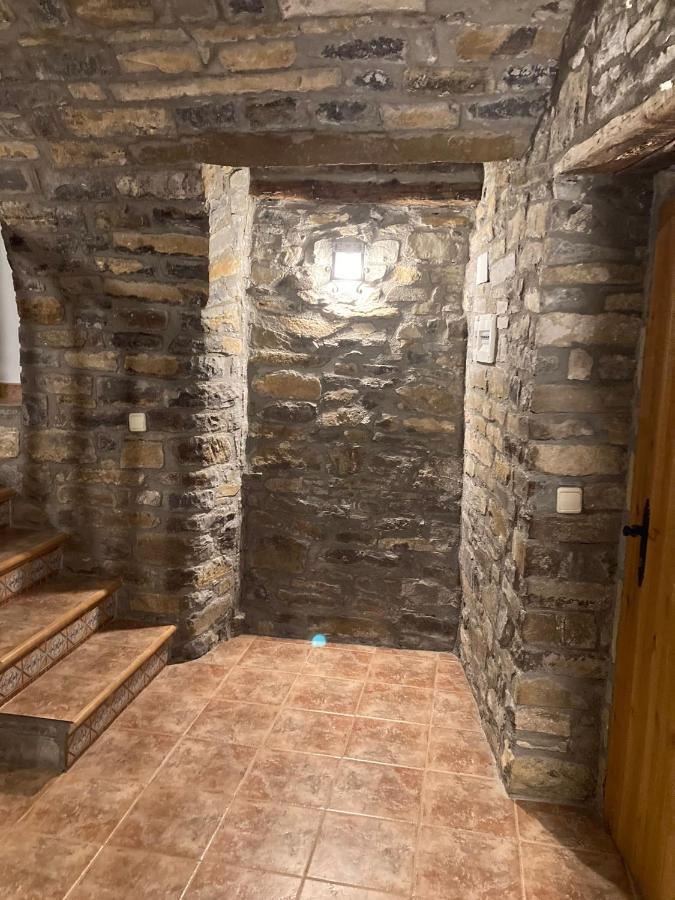 Casa Encuentra, En El Pirineo Al Lado De Ainsa Guest House El Pueyo de Araguás Екстериор снимка
