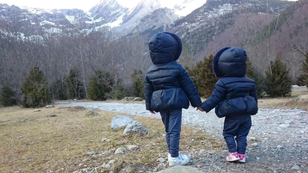 Casa Encuentra, En El Pirineo Al Lado De Ainsa Guest House El Pueyo de Araguás Екстериор снимка