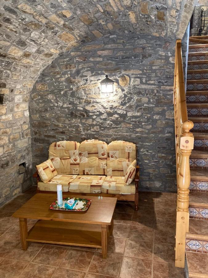 Casa Encuentra, En El Pirineo Al Lado De Ainsa Guest House El Pueyo de Araguás Екстериор снимка
